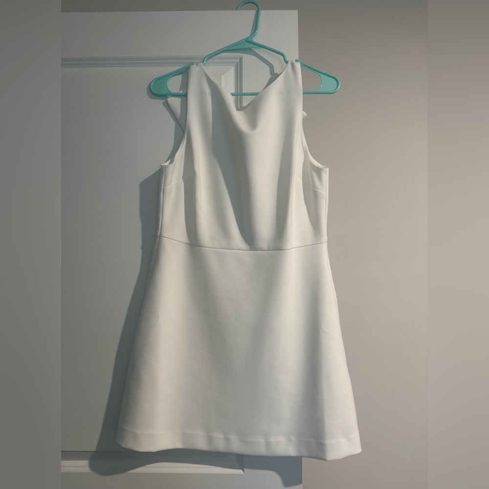 Aritzia bond dress new without tags